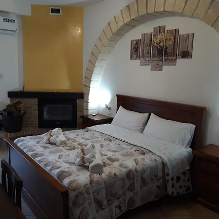 Bed and Breakfast Borgo Degli Ulivi Βιέστε