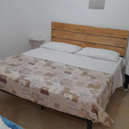 Borgo Degli Ulivi Βιέστε