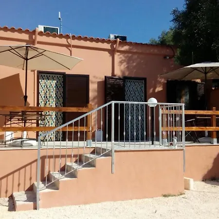 Borgo Degli Ulivi 3*
