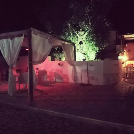 Borgo Degli Ulivi 维耶斯泰