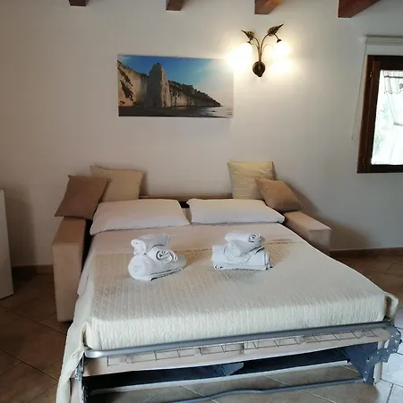 Bed & Breakfast Borgo Degli Ulivi