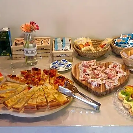 Borgo Degli Ulivi Bed & Breakfast