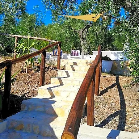 Borgo Degli Ulivi Bed and breakfast