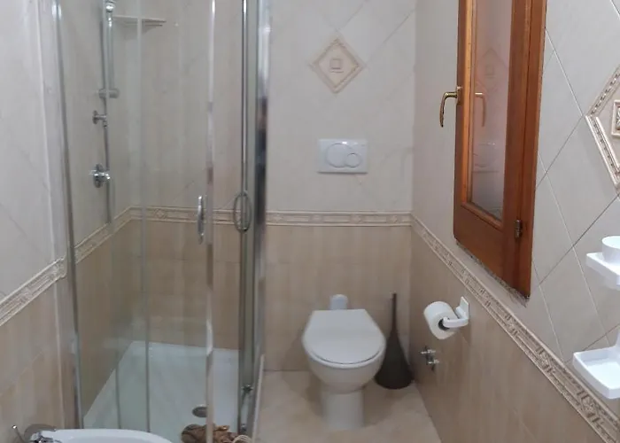 Borgo Degli Ulivi לינה וארוחת בוקר